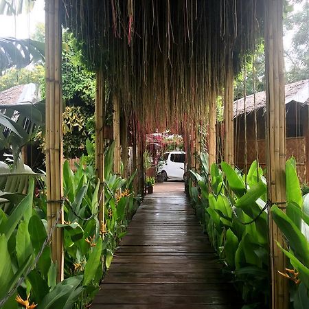 Chillout Guesthouse Panglao-stad Buitenkant foto