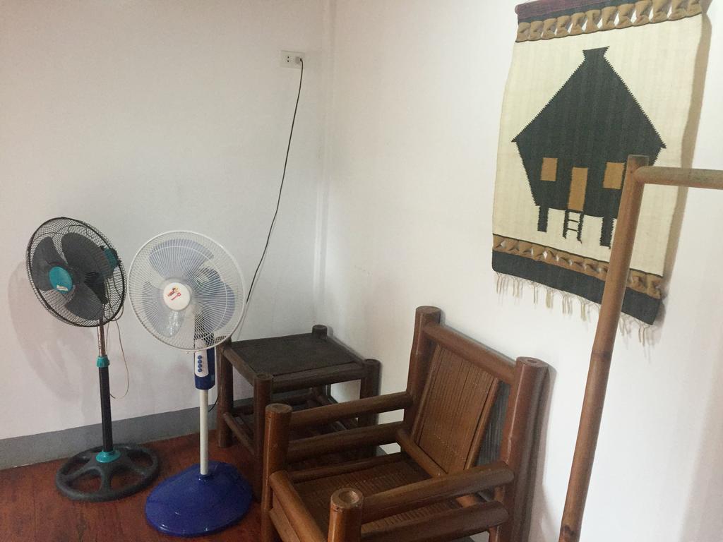 Chillout Guesthouse Panglao-stad Buitenkant foto
