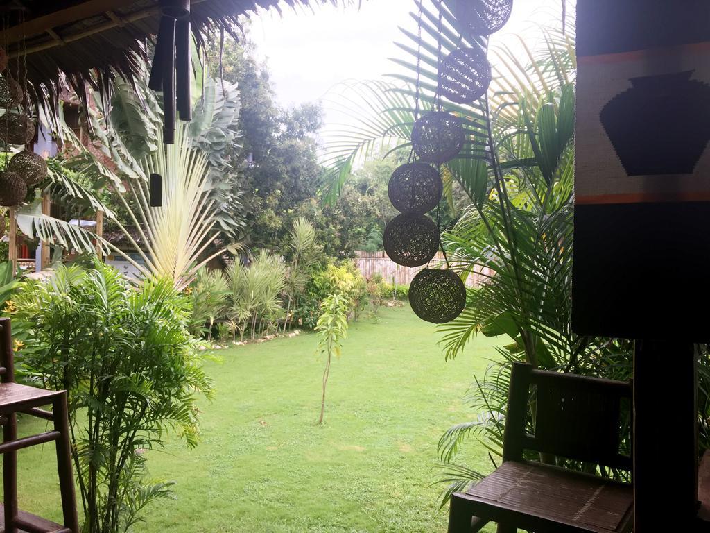 Chillout Guesthouse Panglao-stad Buitenkant foto