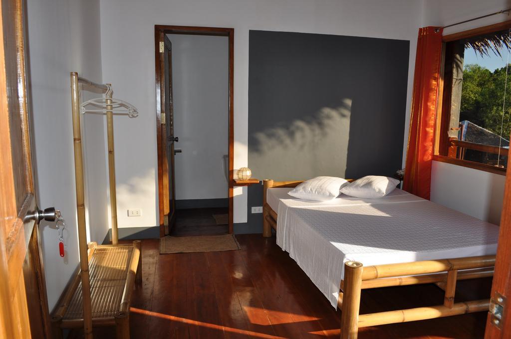 Chillout Guesthouse Panglao-stad Buitenkant foto