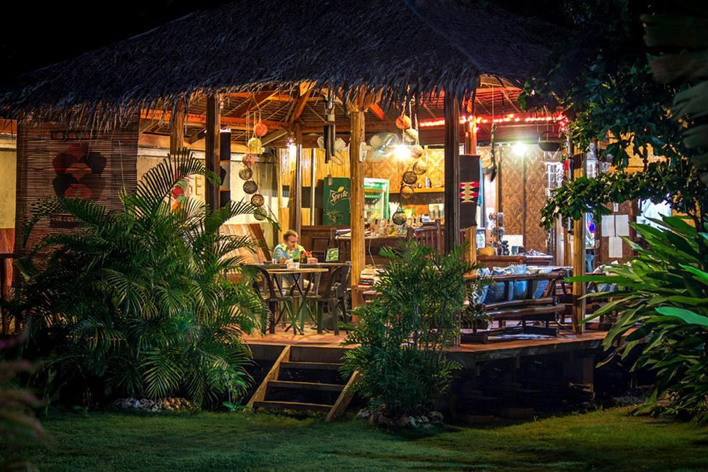 Chillout Guesthouse Panglao-stad Buitenkant foto