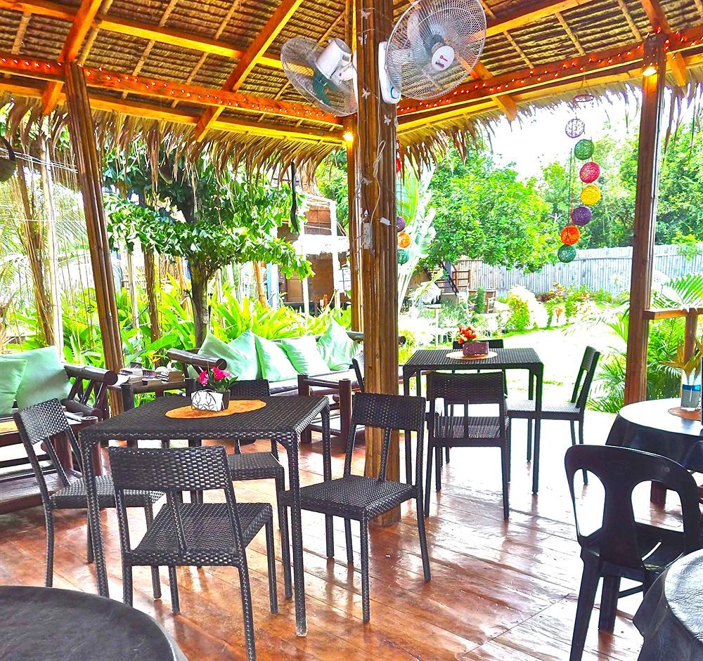Chillout Guesthouse Panglao-stad Buitenkant foto