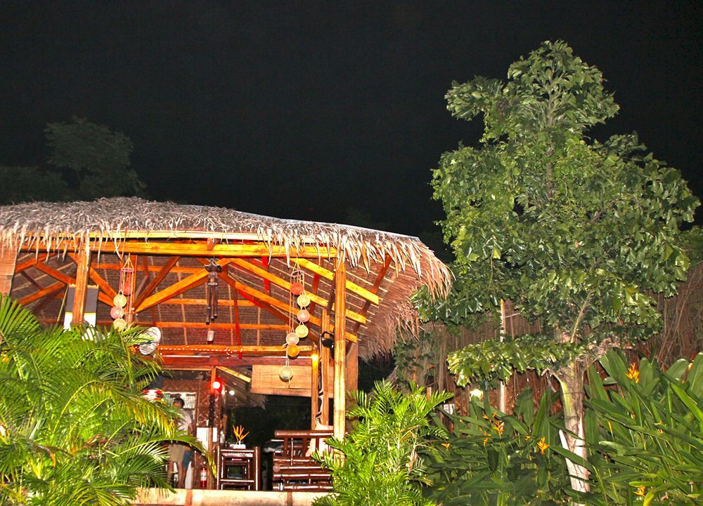 Chillout Guesthouse Panglao-stad Buitenkant foto