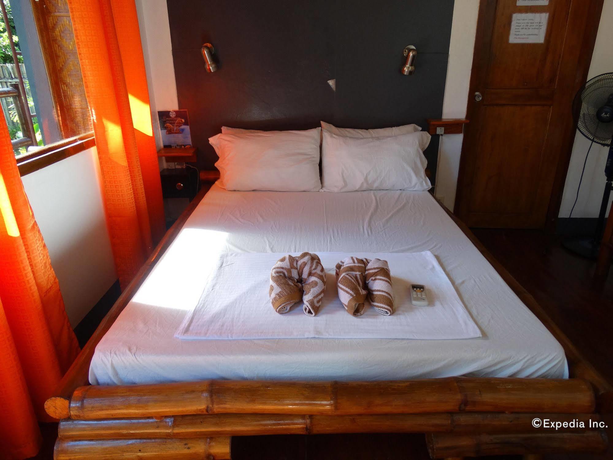 Chillout Guesthouse Panglao-stad Buitenkant foto